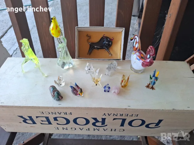 много красиви стъклени фигорки