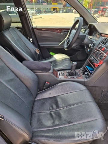 Mercedes-Benz E 220 cdi, снимка 13 - Автомобили и джипове - 54333515