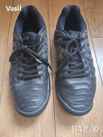 Asics момче 35.5 маратонки