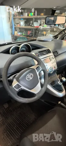 Toyota Verso 2010г на части 2 дизел 126кс / тойота версо, снимка 4 - Части - 55592663