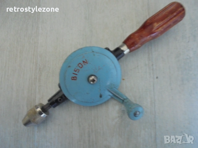 № 8572 Стара английска ръчна дрелка Bison 