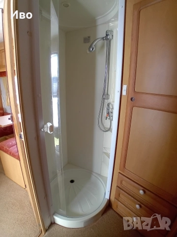 Продавам четири местна каравана „Compass Pentara 524“ 2006г. напълно оборудвана и с ФОРСЕЛТ! , снимка 11 - Каравани и кемпери - 54040635