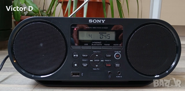 Sony Bluetooth CD/RadioFM  Boombox ZS-RS60BT,CD плейър, снимка 3 - Аудиосистеми - 54885244