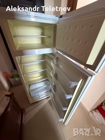 хладилник Indesit, снимка 2 - Хладилници - 55354270