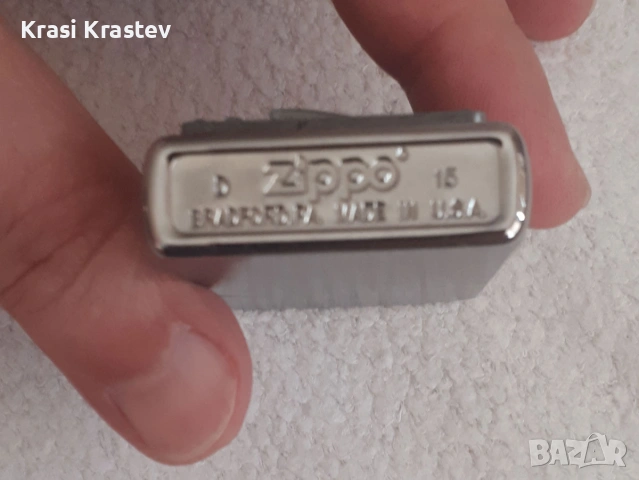 Колекционерска запалка ZIPPO, 2 револвера, релефна, снимка 5 - Други ценни предмети - 55137749