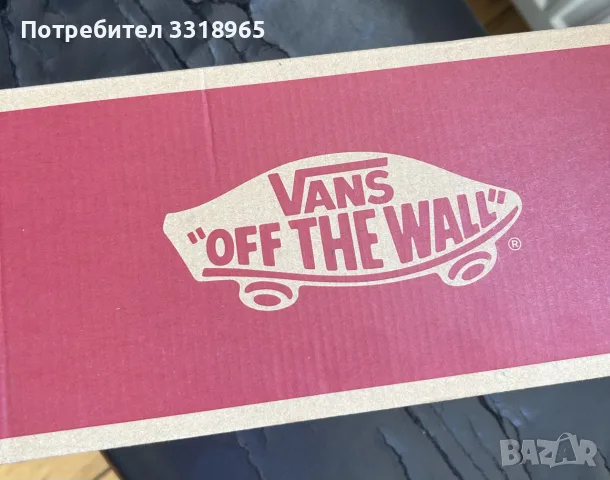 Vans Classic Slip-On Checkerboard EU42, снимка 2 - Кецове - 55296100