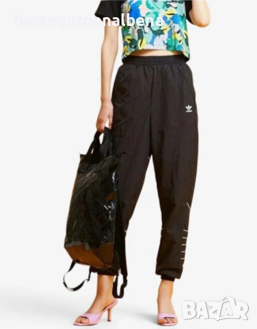 Adidas Originals Backpack Black W — Дамска раница Черно, снимка 3 - Чанти - 54529716