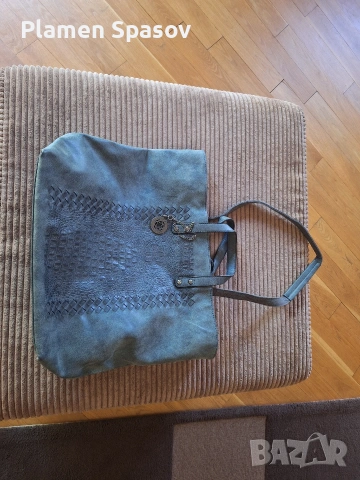 Нова кожена дамска чанта 