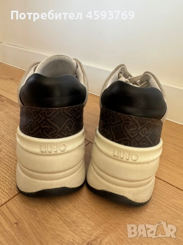 Обувки Liu Jo, номер 39, снимка 2 - Кецове - 54316381