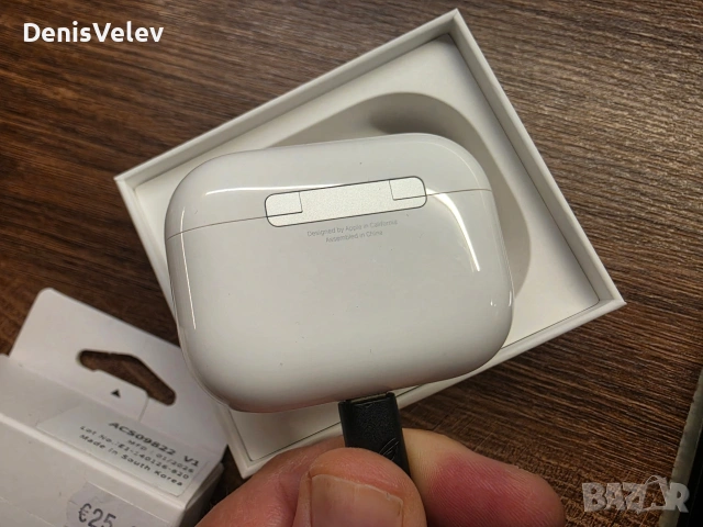 Apple Airpods Pro 3 + гаранция + кейс, снимка 7 - Bluetooth слушалки - 54516162