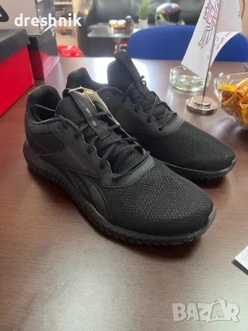Продавам маратонки Reebok Energen Lite