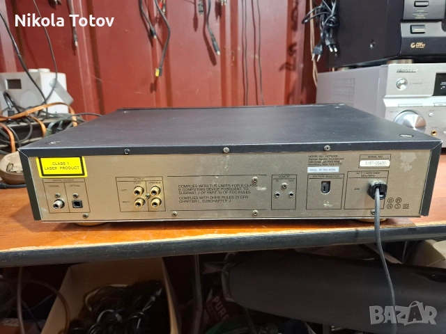 Продава се COMPACT DISC PLAYER Harman kardon HD-7600II., снимка 6 - Ресийвъри, усилватели, смесителни пултове - 54859422