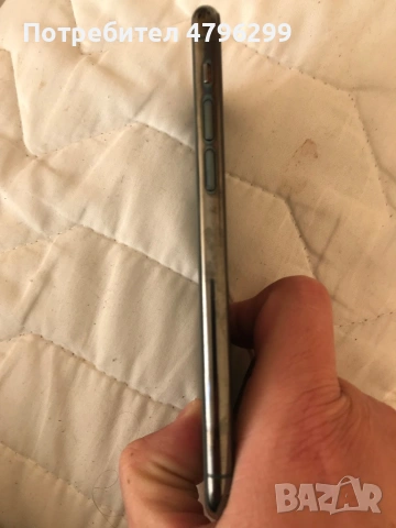 iPhone 11 Pro за ремонт или части, снимка 2 - Резервни части за телефони - 54593739