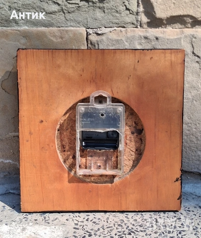 Стар Стенен Часовник Янтар СССР, снимка 4 - Антикварни и старинни предмети - 53970471