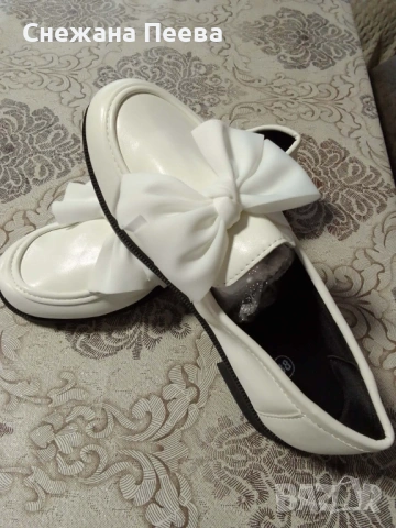 Нови дамски обувки, снимка 2 - Дамски ежедневни обувки - 54003590