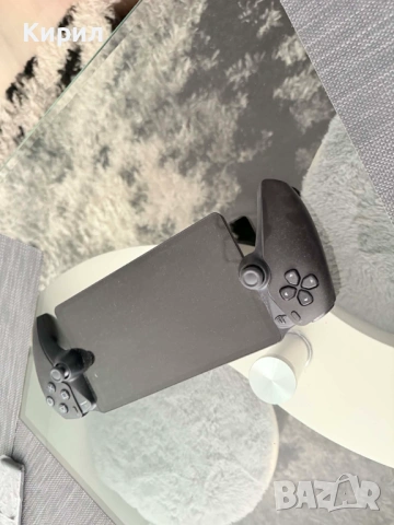 Дистанционен плейър PlayStation Portal™ за конзолата PS5® / PLAYSTATION PORTAL REMOTE PLAYER, снимка 2 - PlayStation конзоли - 54835047