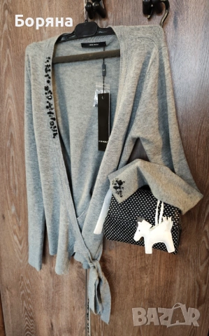 Vero Moda нова с етикет жилетка от фина вълна с черни камъни, снимка 12 - Жилетки - 54079759