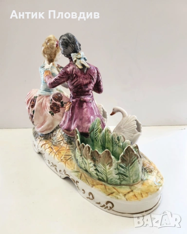 Порцеланова композиция Capodimonte, снимка 5 - Статуетки - 54541048