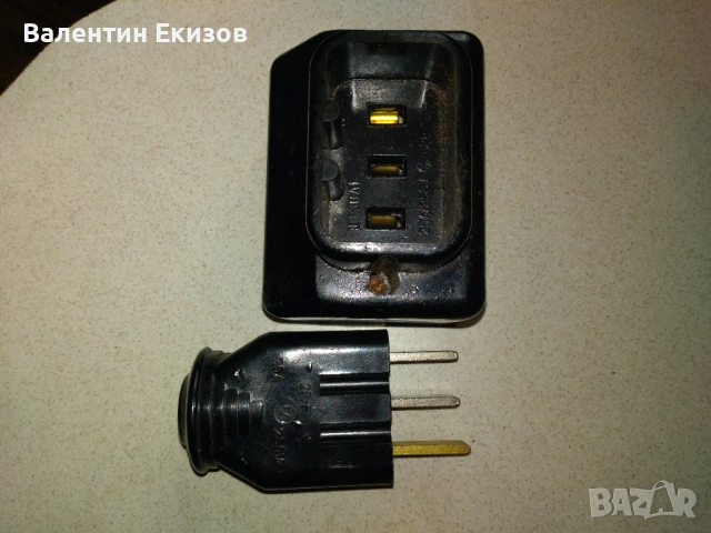 Контакт-щепсел за монофазен ток, снимка 2 - Ключове, контакти, щепсели - 53982484