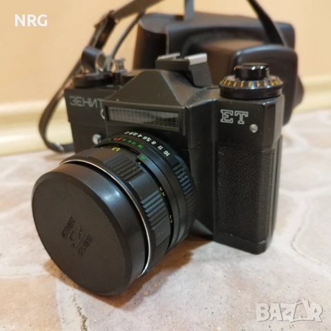 Zenit ET - MC HELIOS MC 44M-4 2/58 Ретро фотоапарат +обектив, снимка 2 - Фотоапарати - 54402361