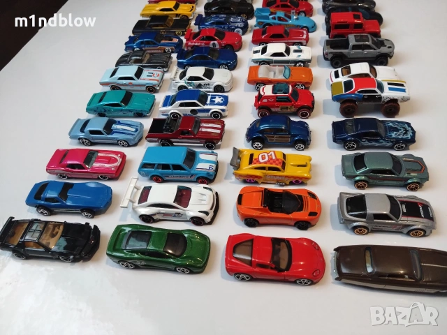 Метални колички Hot Wheels 1:64, снимка 5 - Колекции - 55050448