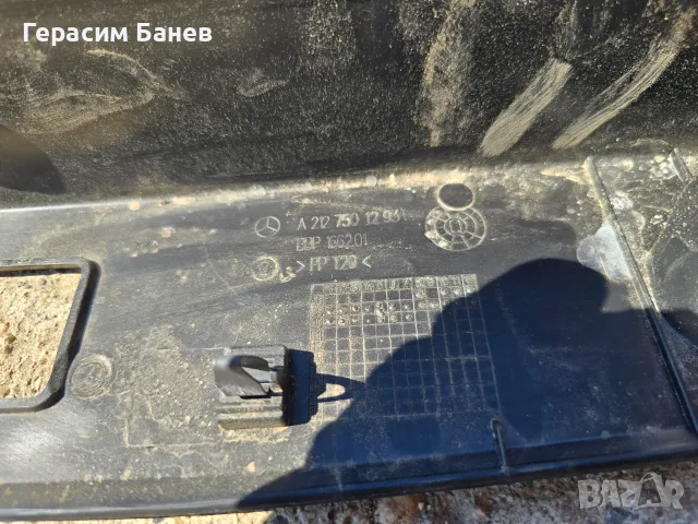 A2127501293 Декоративна лайстна багажник + плафон OEM MERCEDES W212 E350CDI 2011, снимка 2 - Части - 55622979