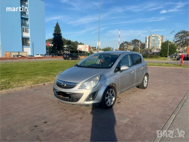 Продавам Opel Corsa D cosmo
