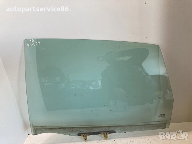 Стъкло на задна лява врата за Nissan Almera N16 (2005)