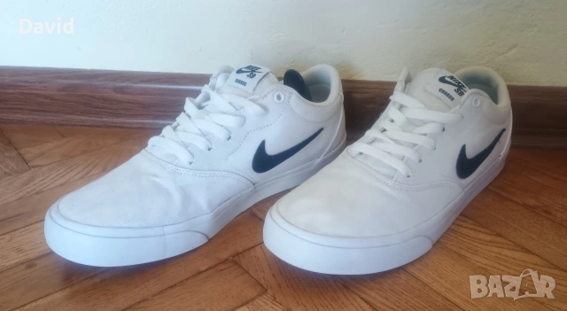 Оригинални мъжки маратонки Nike SB Charge Canvas