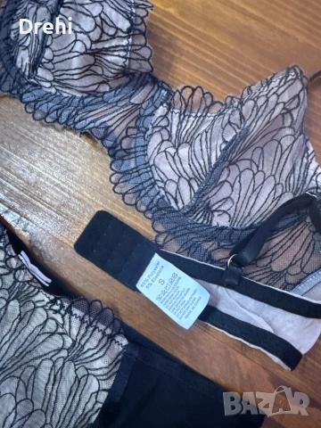 Дамски комплект сутиен и бикини , снимка 2 - Бельо - 54002802