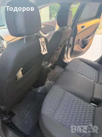 Opel Astra 1,7 CDTI, 120 k.c, снимка 13 - Автомобили и джипове - 55630207