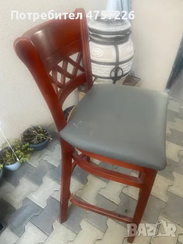 Продавам високи столове тип баров, снимка 2 - Столове - 55497170