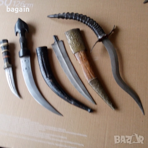 Кама, ханджари.