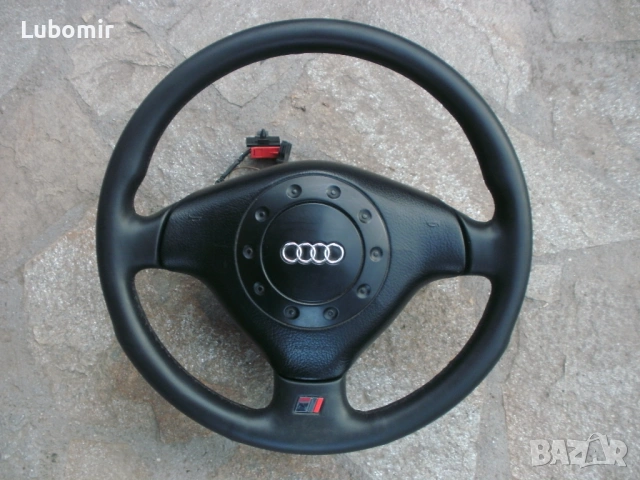 Волан трилъчев , кожен S Line - Audi A4 B5 - 1995 г до 1997 год !, снимка 2 - Аксесоари и консумативи - 53977364