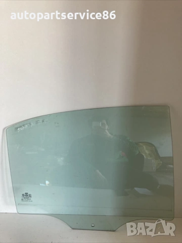 Стъкло на задна дясна врата за Hyundai Sonata 2.0 Crdi (2009)