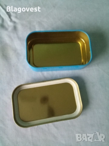 Кутийка Rizzla, снимка 2 - Други ценни предмети - 54159698