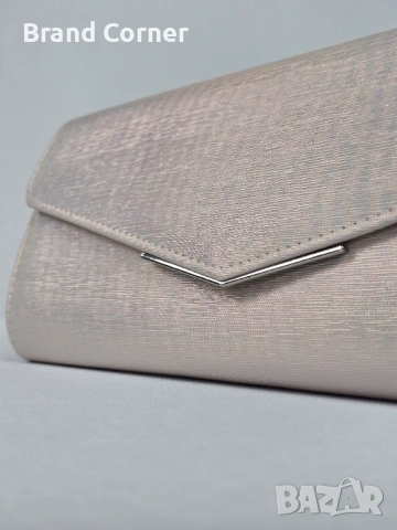 Нова дамска чанта Jake’s l - шампанско бежово, снимка 3 - Чанти - 54352047