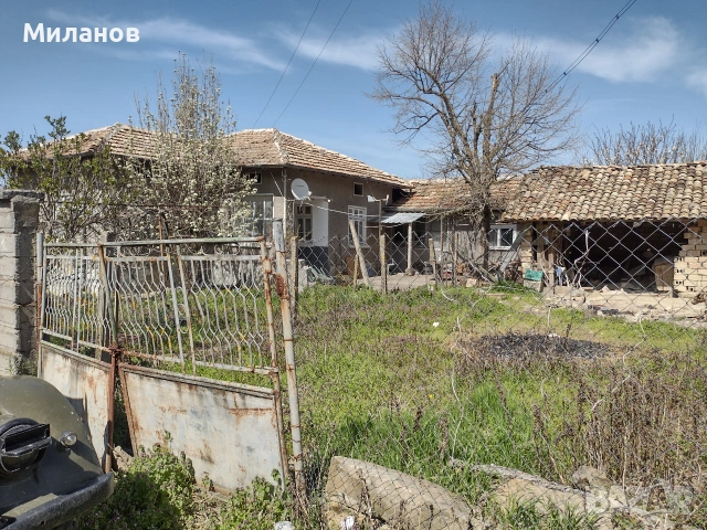 Къща в село Стража, снимка 4 - Къщи - 55088055