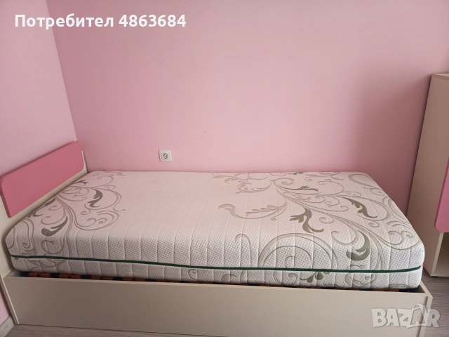 Комплект детско/юношеско обзавеждане (Легло с матрак, гардероб, скрин, бюро) за момиче