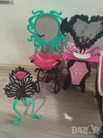 Оригинални мебели Монстър Хай Monster High G1 първа генерация , снимка 3 - Кукли - 54754645