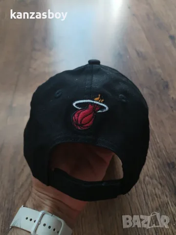 new era miami heat hat - колекционерска ЮНОШЕСКА шапка , снимка 5 - Шапки - 55450403