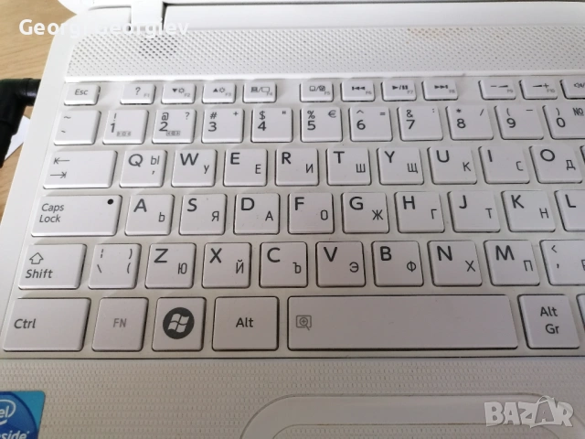 Лаптоп Toshiba C855, снимка 5 - Части за лаптопи - 54765472