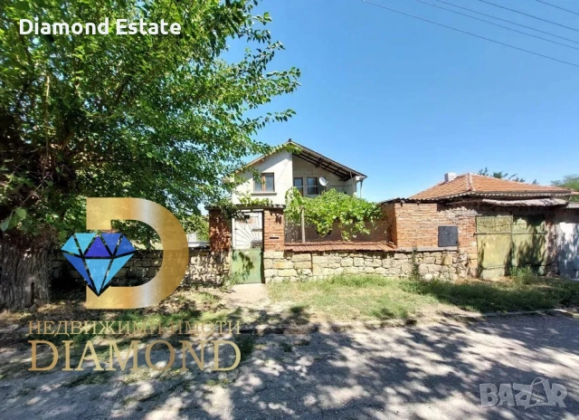 Двуетажна къща с гараж в град Меричлери, снимка 2 - Къщи - 55118876