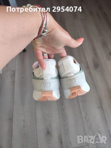 Маратонки Nike Go FlyEase , снимка 4 - Маратонки - 46701790