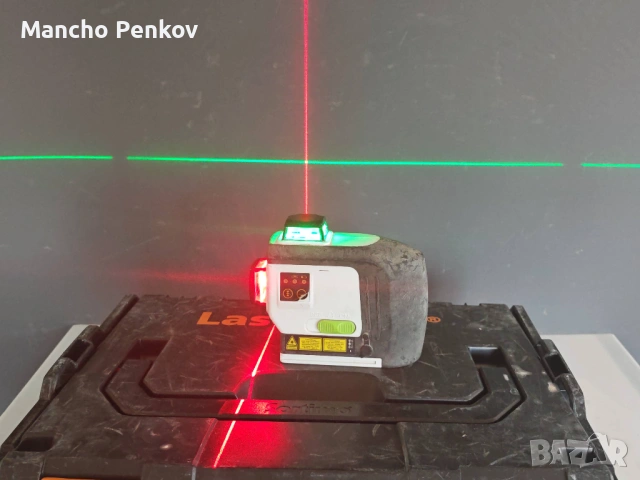 Професионален комбиниран лазерен нивелир Laserliner (зелен и червен лазер) – Пълен комплект в куфар 