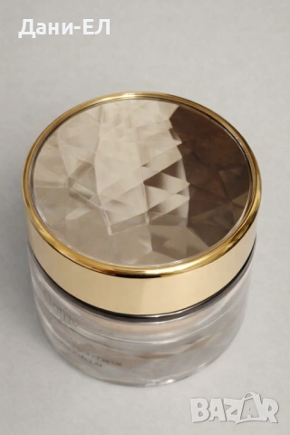 Estee Lauder Re-Nutriv Ultimate Diamond Brilliance Soft Crème Луксозен крем срещу бръчки 50ml, снимка 4 - Козметика за лице - 54412658
