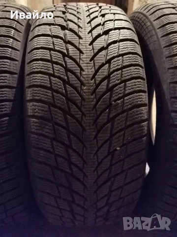 Продавам 4 броя зимни гуми 215.50.17 на 1 сезон дот 2021 Nokian , снимка 2 - Гуми и джанти - 54460927