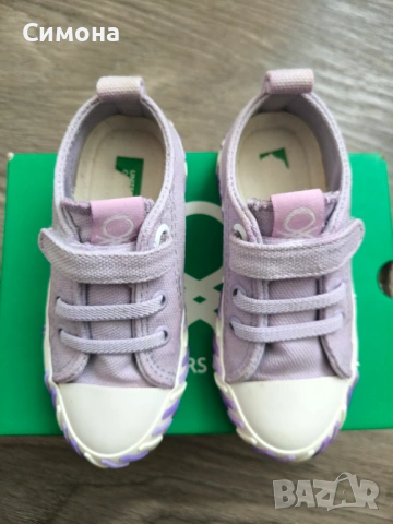 Кецове Benetton номер 25 за момиче + ПОДАРЪК кроксове или плажни чехлички, снимка 2 - Детски гуменки - 54625526