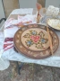 Стара рисувана дървена чиния диа.35см,,красива купа,бухали щастие,кърпа народна 1м/0,80,момче носия, снимка 4