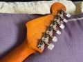 Ретро електрическа китара Framus, снимка 9
